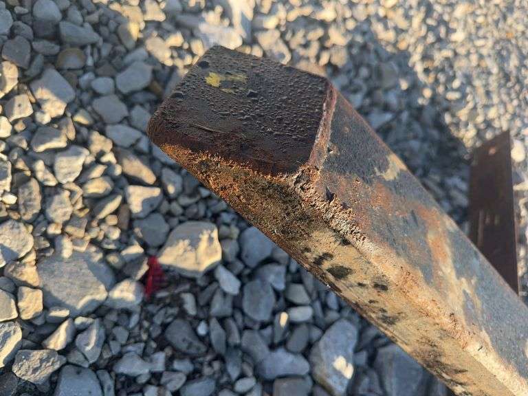 Loader Bucket Mounted Pallet Forks, 45” Long