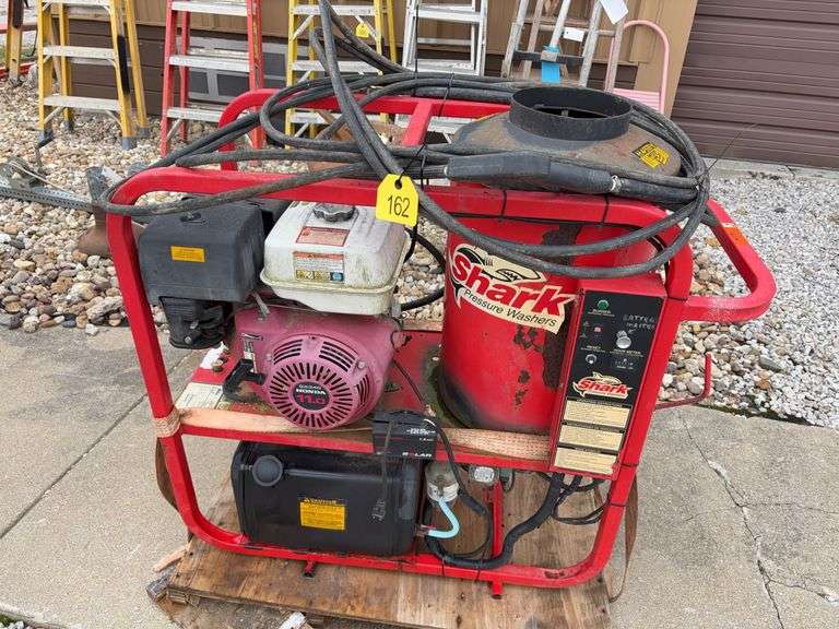 Shark Hot Water Pressure Washer, Honda GX340 Gas Engine, 777 Machine hours, Engine is Free, Diesel Tank for Burner, Condition Unknown,
