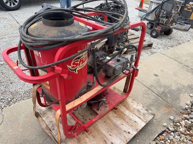 Shark Hot Water Pressure Washer, Honda GX340 Gas Engine, 777 Machine hours, Engine is Free, Diesel Tank for Burner, Condition Unknown,
