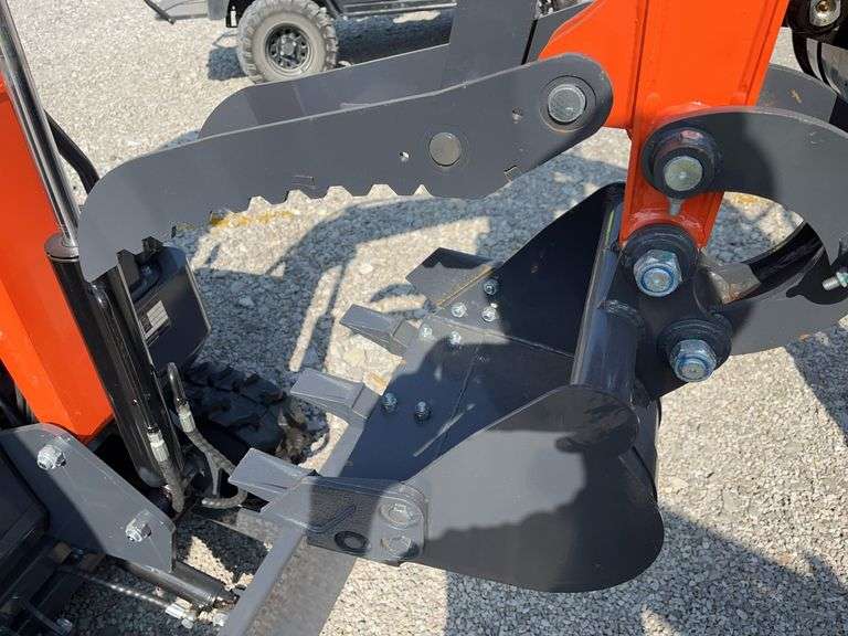 Unused Wuxi Land Hero Mini Excavator LDH-18, 7” wide Rubber Tracks, Mechanical Thumb, 15 Hp, Gas, 16” Wide Bucket w/ 3 teeth, Blade is 39” wide, Auxicillary remotes on boom, Pilot Controls, Rear Door Engine Maintenance,