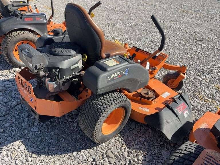 Scag Liberty Z Mid Mount Mower, 61” wide Cut, 486 engine hours, Kohler 26 HP Gas Engine, Starts and Runs,