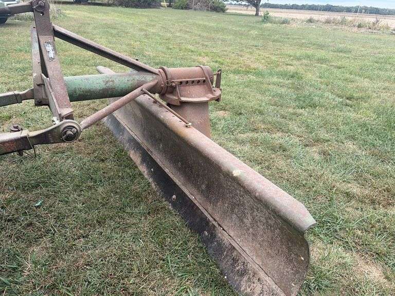 John Deere 6’ 3 Point Blade, EO 8 A Model