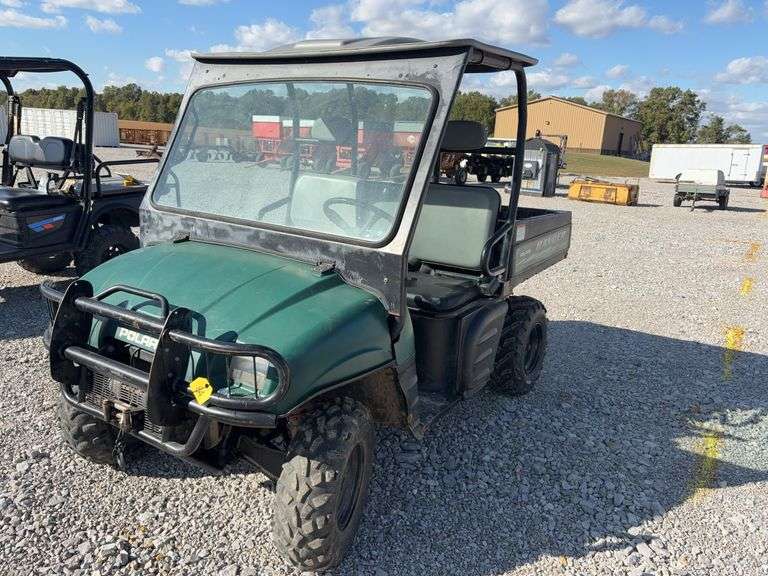 Polaris Ranger 500 4X4, 4wd, 649 engine hours, Warn Winch, Starts and Runs, Cracked Windshield,