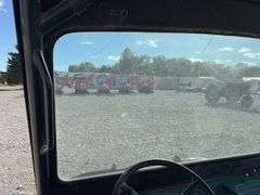 Polaris Ranger 500 4X4, 4wd, 649 engine hours, Warn Winch, Starts and Runs, Cracked Windshield,