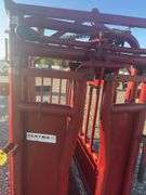 Tarter Cattle Squeeze Chute, Steel Floor, Upper Access Slam Shut Bars, Automatic Head Catch, Rear Drop Gate,
