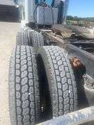 (TITLE) State of Arkansas Title; 2009 Freightliner FLD 120 SD Road Tractor,225”Wheel Base, 3.91 Gear Ratio, Electric Mirrors, Cruise Control, Tractor ABS Light On, Windshield Is Cracked, Starts And Runs With No Issues,DM 460 LA Mercedes Diesel Engine, Inline 6 Cylinder, 366,XXX Miles( Odometer And ECM Match On Mileage) Dual Line  Wet Kit, New 11R 24.5 Tires, (8) Aluminum Rims, Air Slide 5 th Wheel, Eaton 10 Speed, New Air Lines And Dryer, Nice Pre DEF Truck