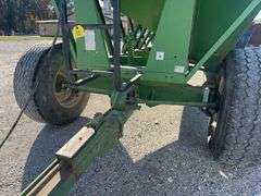 Brent By Unverferth 540 Gravity Wagon, Lights, Surge Brakes, Adjustable Tongue, Chute Light, 425/65R22.5 Rubber On (8) Hole Rims, Consignor States It Sat At The Bin To Catch Grain For The Auger. Heavy Duty Wagon With No Cracks Or Non Factory Welds. Mike Shelton 217 825-7092