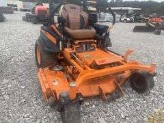 2022 Scag Cheetah II, 37 Hp Vanguard  Gas EFI Engine, (2) Speed, Starts And Runs, 940 Hours, 61” Deck, Deluxe Seat, Heavy Duty Commercial, No Tears On Seat.