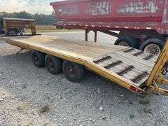 (TITLE) 24’ Gooseneck Trailer, 15 Ton Capacity, Triple Axles Estimated 5 Ton Each, Tires have 40% tread left, tires do hold air, Wood deck is in decent Shape, 2 fold down ramps, 8’ wide deck,