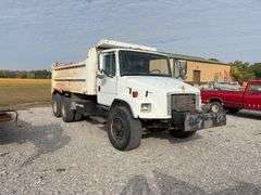 (TITLE) 1993 Freightliner Dump Truck FL 80, Title in Hand, Allison Auto Shift, Cummins Diesel 8.3, Automatic, Starts and Runs driven to Auction Yard, Rebuilt Hoist Cylinder 2024, Brake Work Done 2025, No A/C, Odometer does not work, Hood is Cracked, hole In Dump Bed , Idles Smooth, 22.5 Deep Tread Rears, Air Ride, Some Motor Work, Sleeves/Cylinder, Injectors And Pump Rebuilt, Air Leak under Dash, Former City Truck.