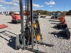 Fork lift Attachment, Skid Steer Quick Attach, Hydraulic Post Hole Diggers, No Auger Bits, Capable of Digging 14’deep,m