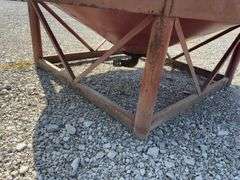 Funnel Bottom Plastic Tank LST 1650, Sits in Steel Frame,