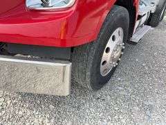 (TITLE) 2011 Freightliner SD Coronado, Title in Hand, Bought it Brand New, DD 13 Detroit Engine, 450Hp, 654,060 miles, Eaton 10 Speed Transmission , AC/Ht work, AM/FM CD, Eaton Fuller Transmission, Power Windows/Locks, 11R 24.5 Tires, 8 Aluminum Rims,191” Wheelbase, Full Lockers, DEF Deleted, Maintenance Records from 1/2/2020 to now see pictures below,Tires are in Good Condition, Cab is in Great Condition, Very Clean Semi,