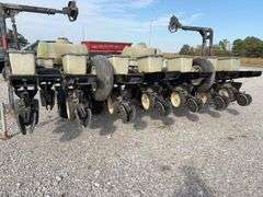 Black Machine 12-13 Planter, Flex Frame, Kinze Units, Precision Corn Meters, Kinze Bean Meters, Fertilizer System, Dickey-John 3000 Monitor, Schaffer Rebounders,