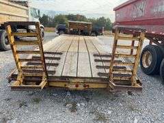 (TITLE) 24’ Gooseneck Trailer, 15 Ton Capacity, Triple Axles Estimated 5 Ton Each, Tires have 40% tread left, tires do hold air, Wood deck is in decent Shape, 2 fold down ramps, 8’ wide deck,