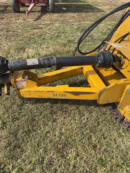 Bush-Whacker Tongue Pull Bank Mower, Wing Will Cut 88* Up / 22* Down, Model ST-120, 10’ Cutting Width, 540 PTO, Stump Jumpers, Safety Chains, 250 HP Gear Box, Deck Is In Great Shape, (6) Laminated Tires, Cylinders And Hoses Are Good Condition