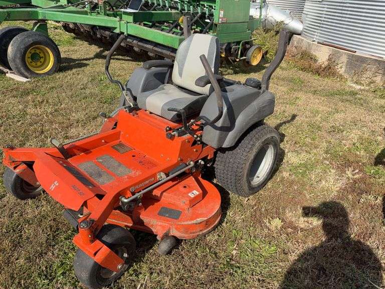 Husqvarna M-ZT 52, 52” Cut, Hydrostatic Drive, Kawasaki FS651V 22HP, Gas Engine, Tires Hold Air, Starts and Runs, 417.2 Engine Hours,