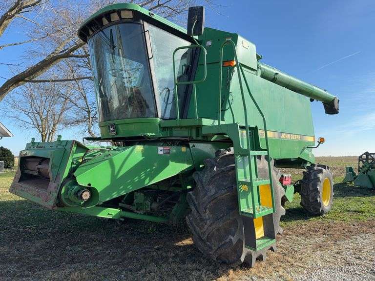 John Deere 9500 4 Wheel Drive Combine, Formerly Owned By Gary Sohn, This Combine Has Always Been At A Good Home, 2371 Separator Hours, 1996 Model , 3349 Engine Hours, New Batteries 2025, 30.5L 32 Drive Tires, 8.4-26 Rear Tires,Clean Interior,  PIN H09500X667667, New Liner In Bottom Of The Hopper 2021,Bigger Motor Per Owner, Been Service Bi Annually By Reichmann In Breese, Fully Field Ready Machine