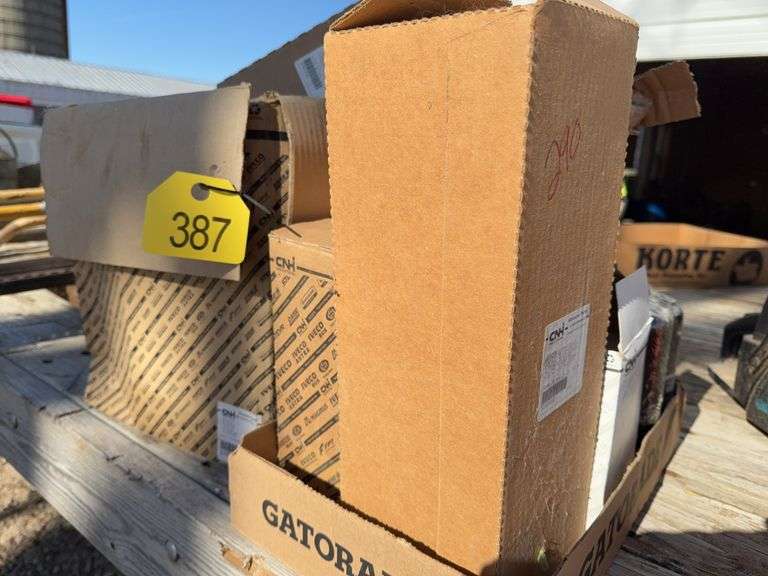 Case IH Filters, Air , Oil, Fuel, Many For Lot 304 Case IH 290