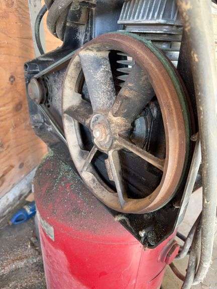 Coleman Magna  Force Air Compressor, 27 Gal Tank, Single Cylinder, Missing Belt Shield, 5 HP