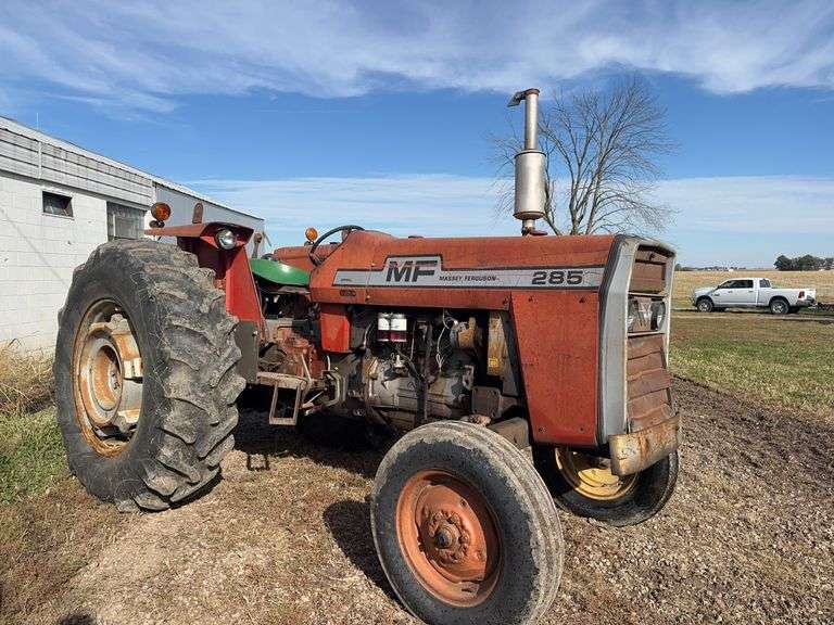 285 Massey Diesel Tractor, Wide Front End, 18.4-34 (60%) Rears, Rear Wheel Weights, Power Steering,Easy Starting In Cold Weather, Clutch Is Strong, Brakes Work,4 Speed Transmission, S/N 9A 265262, 2926 Hours On Working Meter, Fuel Pump Has A Slight Leak, Water Pump Is Leaking, 1974 Model Tractor, Starts And Runs
