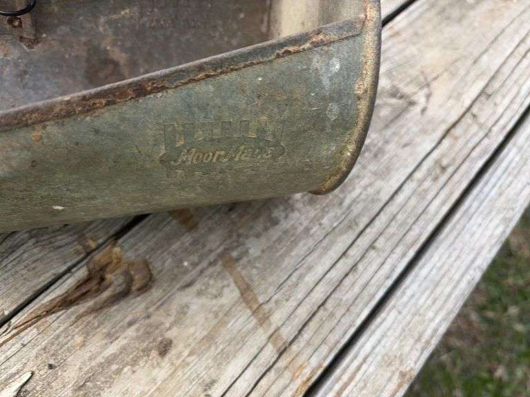 MoorMans Hand Scoop,