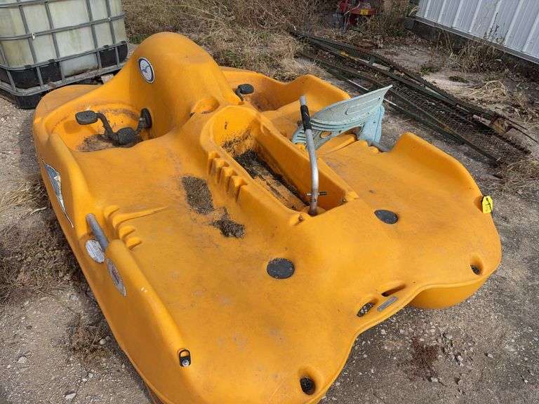 Water Bee Paddle Boat, 8’ Long X 5’ Wide, 1 seat Missing, Does Float,