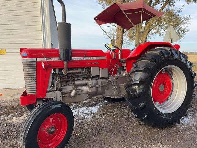 Massey-Ferguson Super 90, Multi-Power Ferguson System, Starts And Runs, Tires are Dry Rotted, 540 PTO, 3 pt Hitch, Repainted. New Canopy Canvas