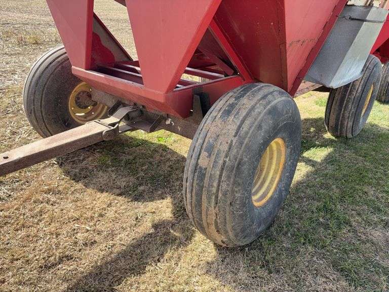 E-Z Trail Grain Wagon Model 3400, Hopper Door Does Operate, Tires Hold Air, 20% Tread Left, 300 Bushel,