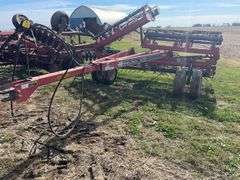 Unverferth Rolling Harrow 220, 26’ Wide, Good Spikes and Good Baskets, Tires in Pretty Good Condition only Slight Cracks, Nice Piece