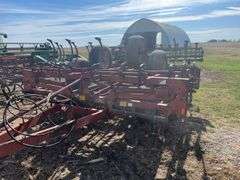 Kewanee Field Cultivator, 18’ Wide, Hydraulic Folding, Rolling Baskets in Back, Shovels Are Worn and Some Missing, 11L-15 SL Tires Fair Some Have Cracks, Hydraulic Lines Need Attention