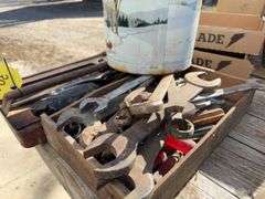 Open End And Combination Wrenches, Pipe Wrench And Socket Sets