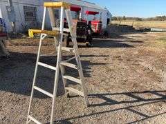 6’ Aluminum Step Ladder, Good Rails and Steps,
