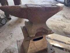 100# Anvil On Stand