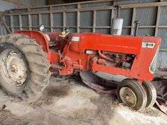 Allis Chambers D 19 Tractor, Gas Engine is Free, Parts or Project, Front Tires are Dry Rotted, Back Tires hold Air, 540 PTO, Dual Remotes,