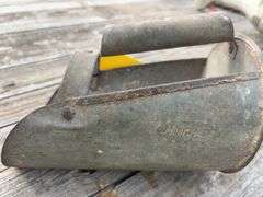 MoorMans Hand Scoop,