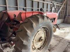 Allis Chambers D 19 Tractor, Gas Engine is Free, Parts or Project, Front Tires are Dry Rotted, Back Tires hold Air, 540 PTO, Dual Remotes,