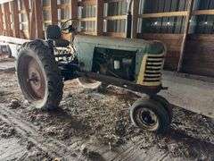 Oliver 66 Tractor,  Parts or Project, Tires are Dry Rotted, 3 pt Hitch, 540 PTO,  Narrow Front