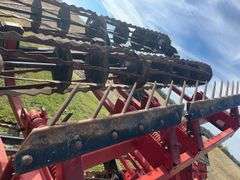 Unverferth Rolling Harrow 220, 26’ Wide, Good Spikes and Good Baskets, Tires in Pretty Good Condition only Slight Cracks, Nice Piece