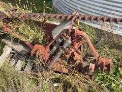 IH 1300 3 Pt Sickle Mower, 9’ Bar, 540 PTO, Sections Are Worn
