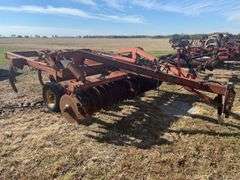Sunflower Trash Mulcher/ Disc Chisel Plow, Model 1211-11, 11’ Wide, 19” Blades, Blades Are In Good/Fair Condition, Knives in Good Condition,  Uniroyal Tires 9.5L-15SL in Fair Condition (Cracks), Cylinders Rebuilt 2-3 Years Ago, Good Bearings