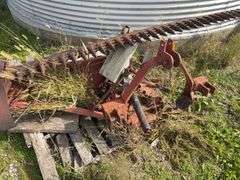 IH 1300 3 Pt Sickle Mower, 9’ Bar, 540 PTO, Sections Are Worn