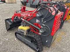 Unused AGT Stand On Skidsteer, Model YSRT14, Gas Engine, 31” Material Bucket, 420 CC (15hp) Engine. Headlights, Hydraulic Hookups on Boom, 6” wide Rubber Tracks,