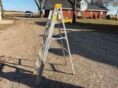 6’ Aluminum Step Ladder, Good Rails and Steps,