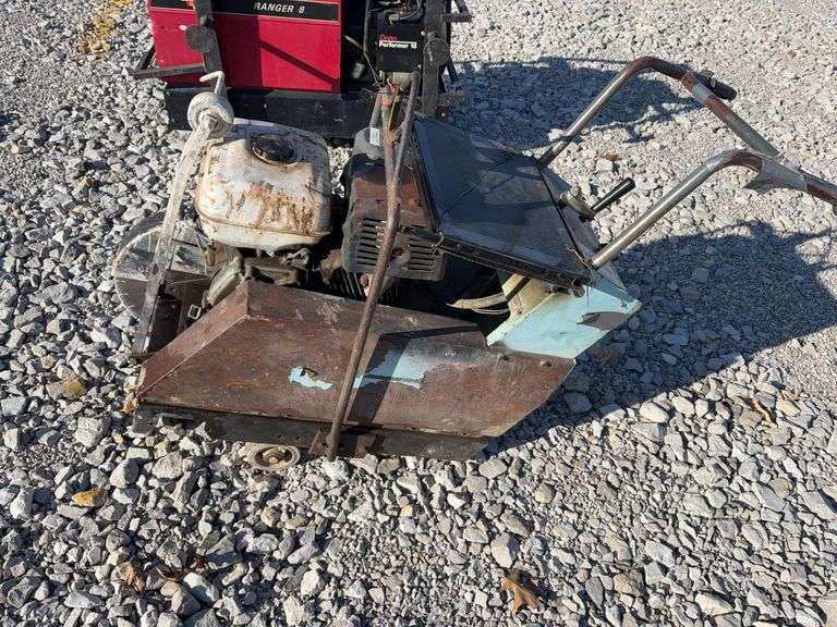 Target PAC III Walk Behind Concrete Saw, Runs and Cuts