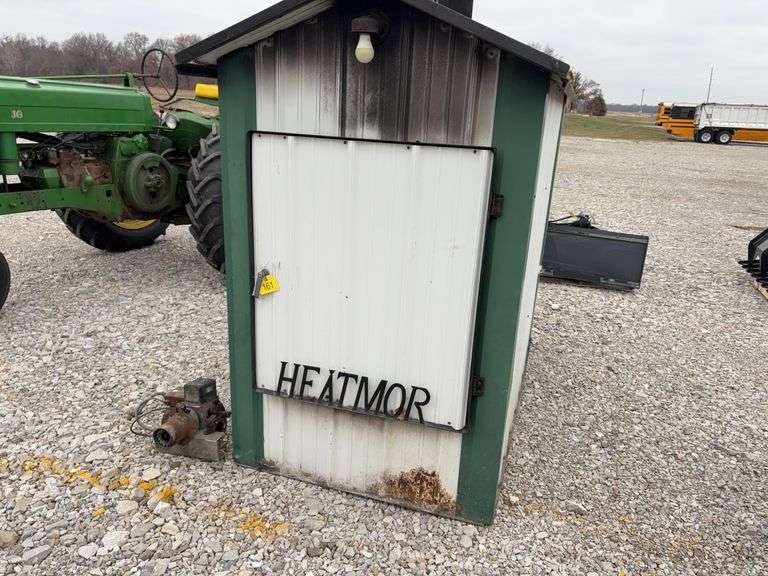 Heatmore Outdoor Wood Furnace, Induction Fan And Tube, No Chimney, Circulating Pump does Work,