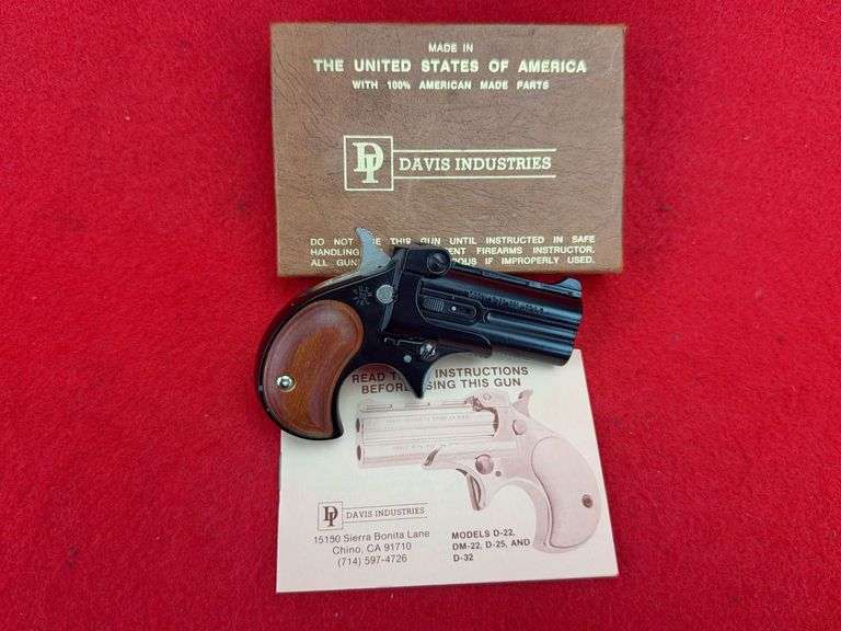 Davis Derringer D . 22 LR