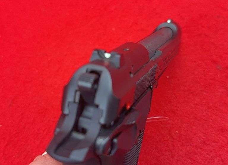 Beretta 84FS Cheetah .380 ACP Pistol