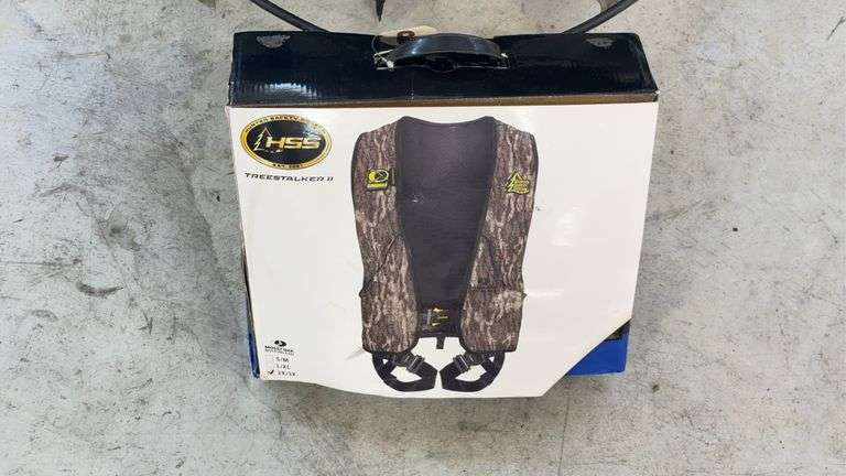 Summit Goliath Climbing Tree Stand