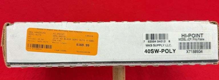 Hi-Point  Model JCP  .40 S&W Caliber NO IL SALES